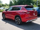 New 2025 Mitsubishi Outlander SEL image 2