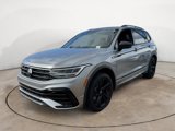 Certified 2024 Volkswagen Tiguan SE R-Line image 3