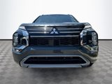 New 2025 Mitsubishi Outlander SEL image 2