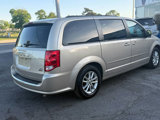 Used 2015 Dodge Grand Caravan SXT image 3