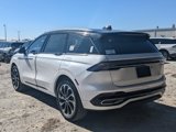New 2025 Lincoln Nautilus Reserve image 6