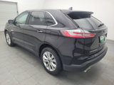 Used 2022 Ford Edge Titanium image 3