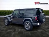 Used 2024 Jeep Wrangler Unlimited Sahara image 3