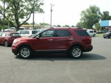 Used 2014 Ford Explorer XLT w/ Equipment Group 202A image 2