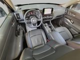 Used 2024 Nissan Pathfinder SL image 6