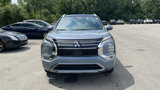 New 2025 Mitsubishi Outlander SEL image 2