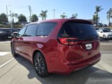 New 2026 Chrysler Pacifica Select image 3