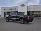 New 2025 Ford F250 4x4 Crew Cab Super Duty image 4