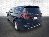 New 2025 Chrysler Pacifica Select image 5