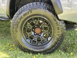 Used 2021 Toyota Tacoma TRD Off-Road image 4