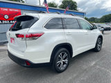 Used 2016 Toyota Highlander XLE image 3