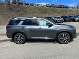 New 2025 Nissan Pathfinder Platinum image 2
