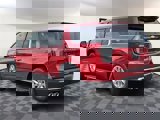 New 2025 Chevrolet Suburban Premier image 6