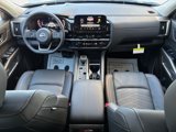 New 2025 Nissan Pathfinder Platinum image 3