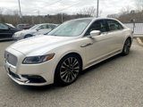 Used 2017 Lincoln Continental Select w/ Climate Package image 4