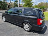 Used 2015 Chrysler Town & Country LX image 3