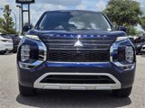 New 2025 Mitsubishi Outlander SE image 2