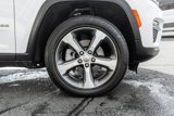 Used 2023 Jeep Grand Cherokee Limited image 5