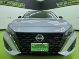 Used 2024 Nissan Altima 2.5 SR w/ SR Premium Package image 3