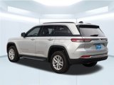 Used 2024 Jeep Grand Cherokee Laredo X w/ Trailer Tow Package image 4