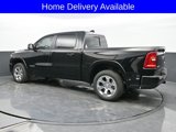 New 2025 RAM 1500 4x4 Crew Cab image 3