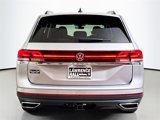New 2025 Volkswagen Atlas SE image 4