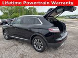 Used 2022 Lincoln Nautilus FWD w/ Premium Package image 4