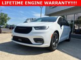 New 2026 Chrysler Pacifica Select image 3
