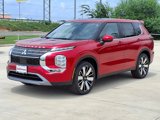 New 2025 Mitsubishi Outlander SE image 2
