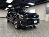 Used 2022 Kia Telluride S image 2