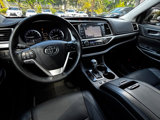 Used 2018 Toyota Highlander Limited image 2