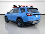 Used 2025 Honda Pilot TrailSport image 5