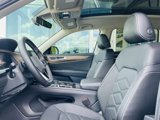 Certified 2024 Volkswagen Atlas SE w/ Panoramic Sunroof Package image 5