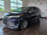 Used 2023 Toyota Sienna XLE image 4