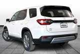 New 2025 Honda Pilot EX-L image 3