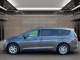 Used 2020 Chrysler Voyager Lxi image 3