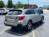 Used 2018 Subaru Outback 2.5i Limited image 3