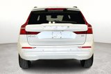 Used 2022 Volvo XC60 B5 Momentum image 5
