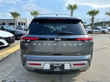 New 2025 Nissan Pathfinder SL image 5