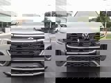 Used 2024 Volkswagen Atlas Cross Sport SE image 5