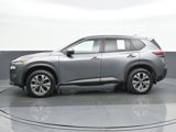 Used 2023 Nissan Rogue SV image 3