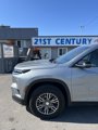 Used 2024 Chevrolet Traverse LT image 5
