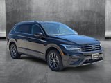 Used 2023 Volkswagen Tiguan SE image 3