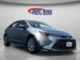 Used 2022 Toyota Corolla LE image 2