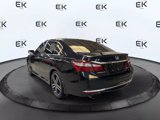 Used 2017 Honda Accord Sport image 5