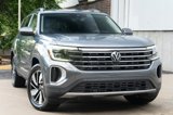 Used 2025 Volkswagen Atlas SE image 3