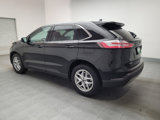 Used 2023 Ford Edge SEL image 3