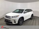 Used 2017 Toyota Highlander LE image 3