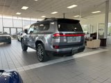 Used 2025 Lexus GX 550 image 3