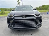 Used 2024 Toyota Grand Highlander XLE image 4